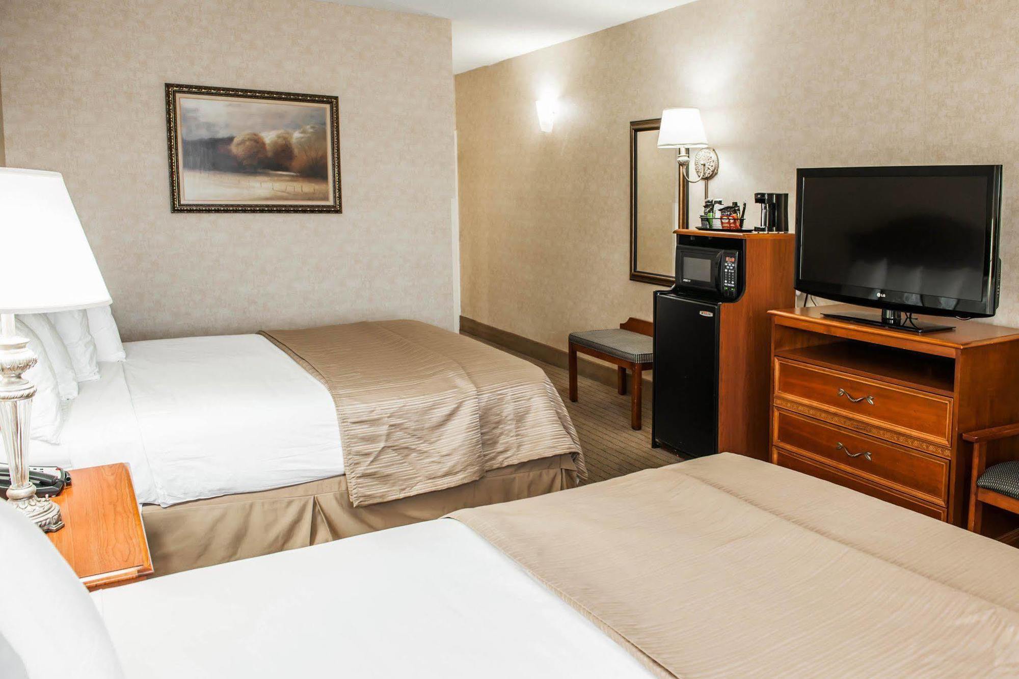 Quality Inn Indianapolis Castleton Esterno foto